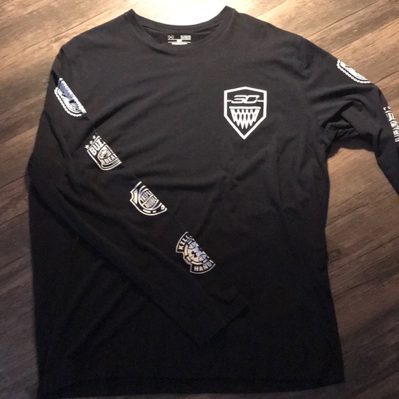 under armour long sleeve loose fit